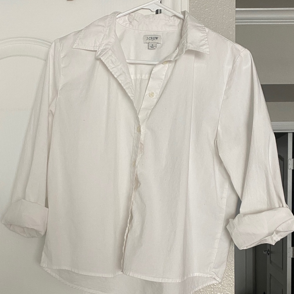 J. Crew Women’s cropped white button down shirt